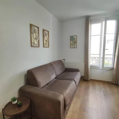 Apartment Chez Caramel A Vincennes